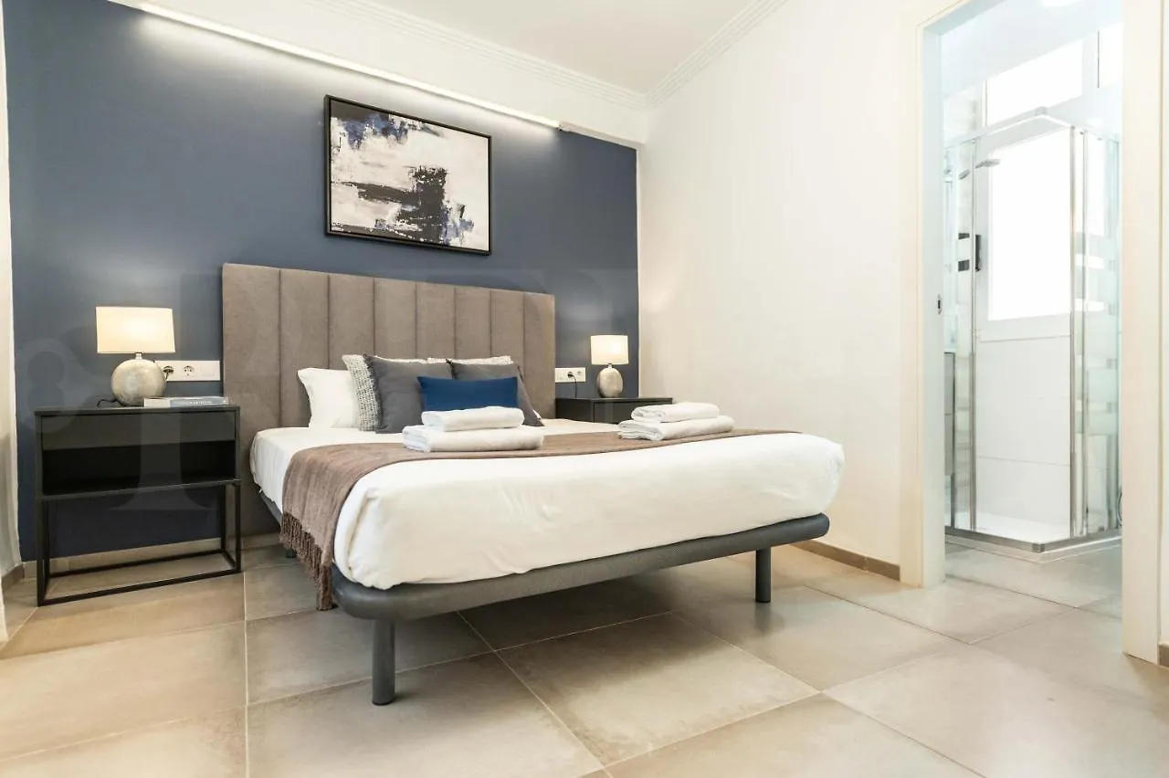 Serene & Spacious Apartment - Center By Rems Malaga 0*,  Spain